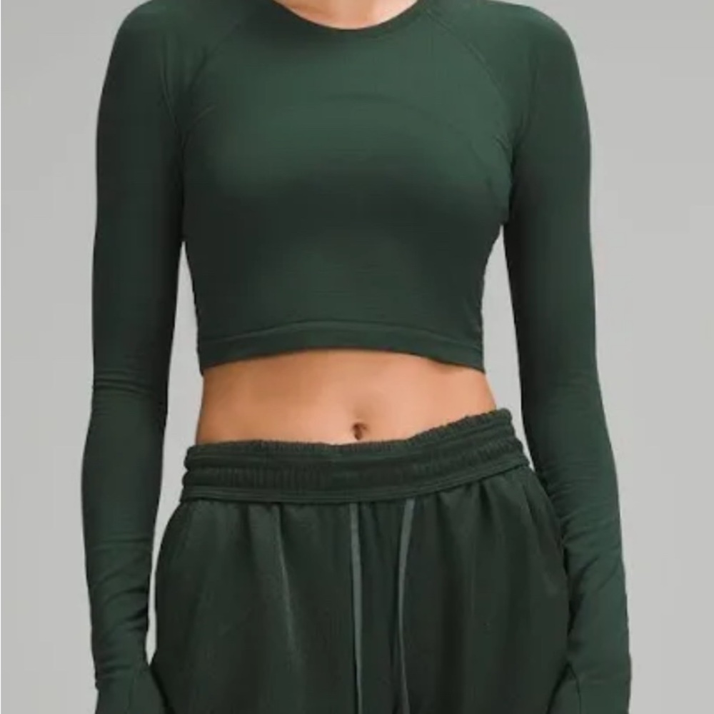 LULULEMON SET DARK GREEN